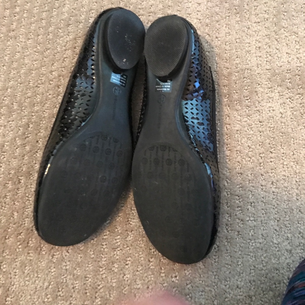 Flats - Picture 3 of 4